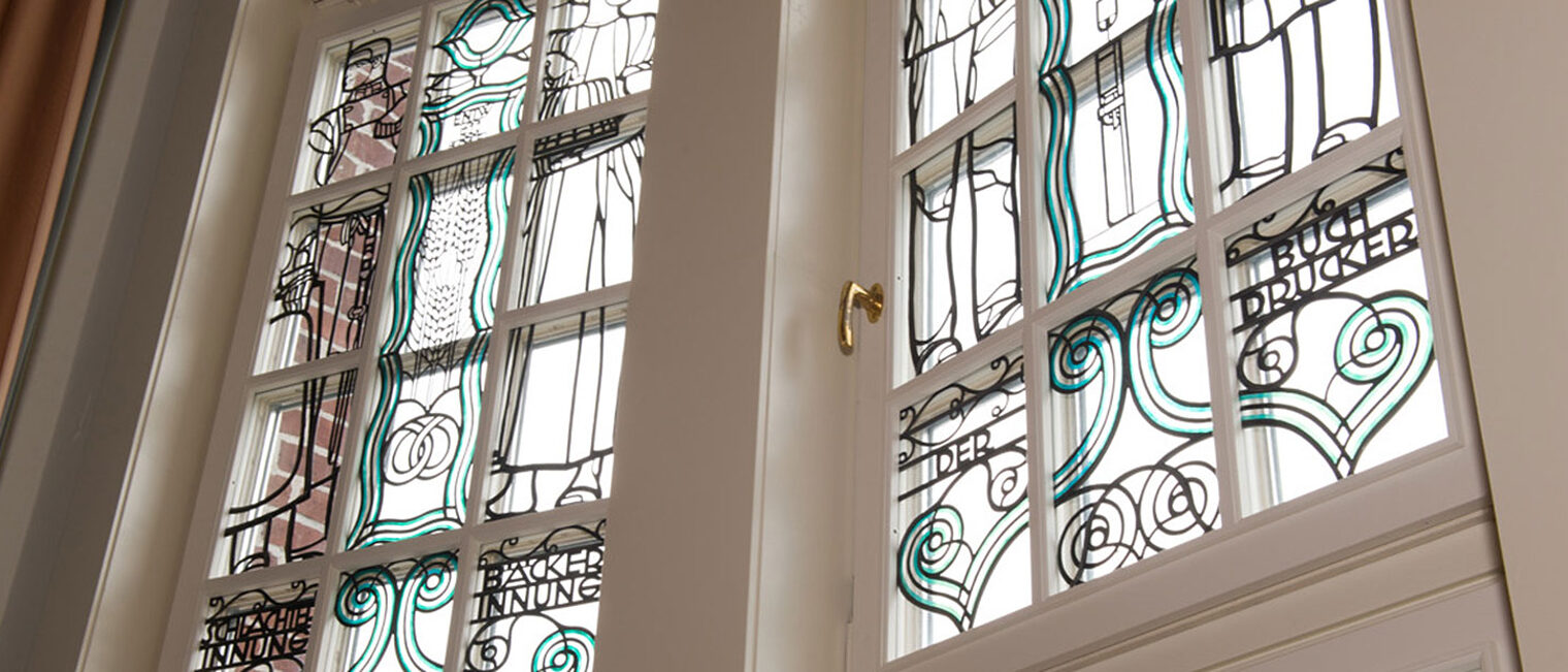 Treffpunkt der Handwerkskammer Hamburg: Fensterdetail des Gewerbehauses
